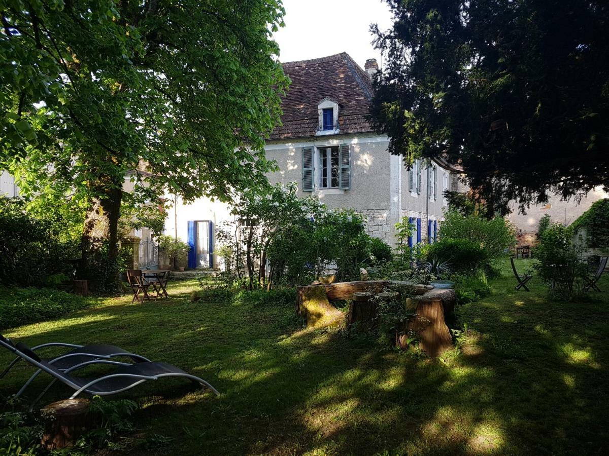 Vila Le Nid Des Oiseaux Cubjac Exteriér fotografie