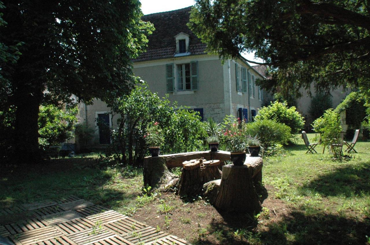 Vila Le Nid Des Oiseaux Cubjac Exteriér fotografie